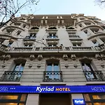 Kyriad Paris 18 - Porte De Clignancourt - Montmartre