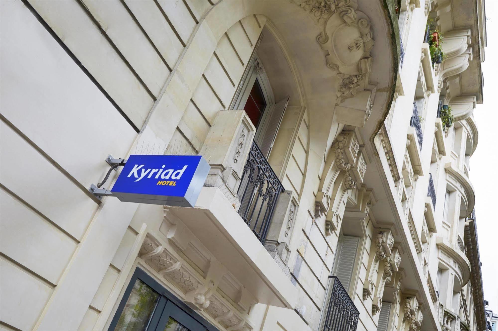 Kyriad 18 - Porte De Clignancourt - Montmartre Hotel Parigi